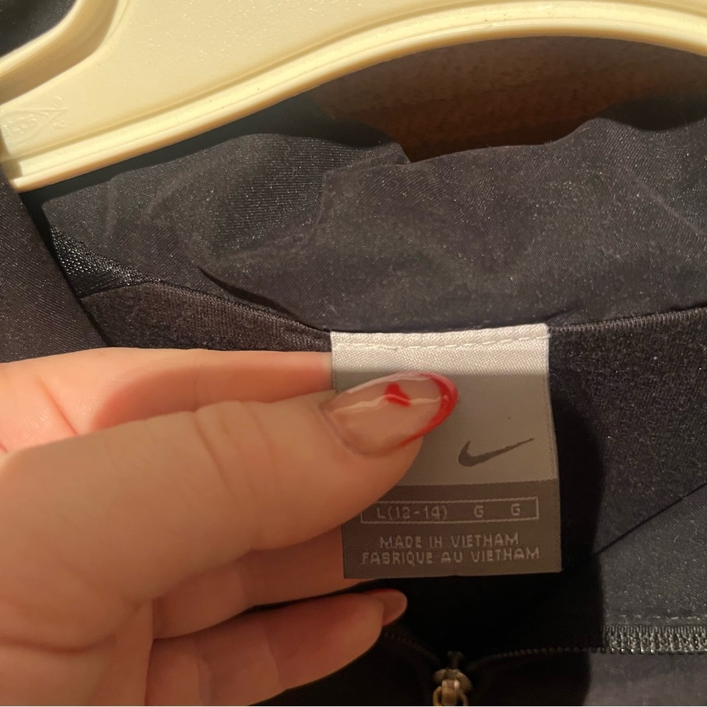 Nike jacket - Picture 2 of 8
